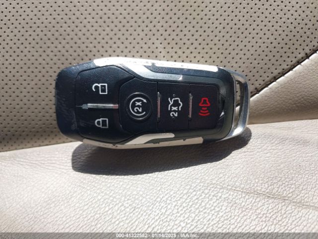3FA6P0K90GR319271 Ford Fusion Titanium