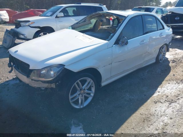 WDDGF4HB8EA942184 Mercedes-Benz C 250 Luxury/sport