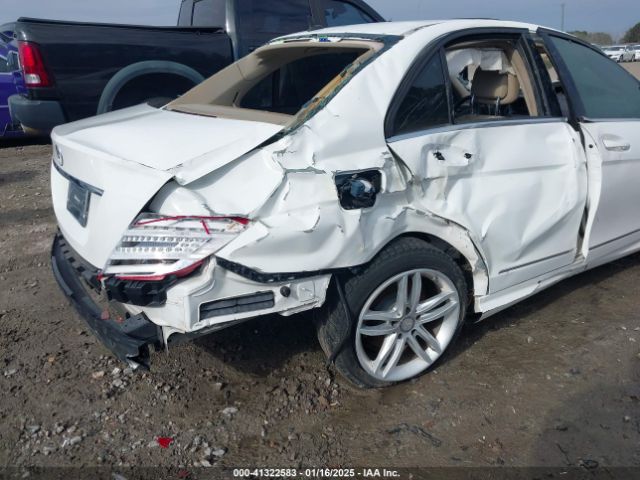 WDDGF4HB8EA942184 Mercedes-Benz C 250 Luxury/sport