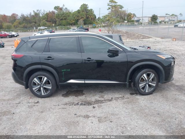 5N1AT3CA2MC724631 Nissan Rogue Sl Fwd