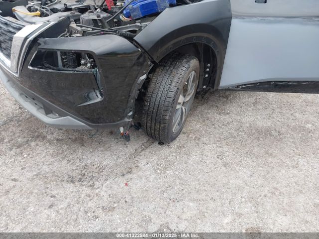 5N1AT3CA2MC724631 Nissan Rogue Sl Fwd