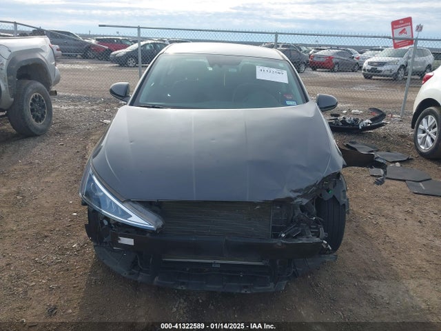 Hyundai ELANTRA SE 2020 5NPD74LFXLH553413 Image 13