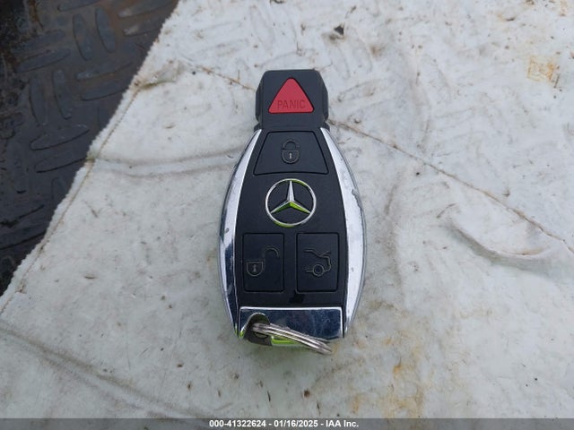 55SWF4KB9FU073570 Mercedes-Benz C 300 4matic/luxury 4matic/sport 4matic