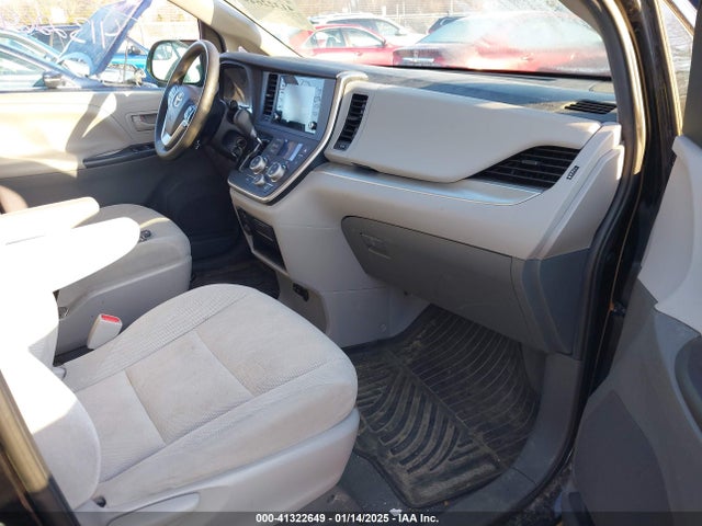 5TDZZ3DCXLS063501 Toyota Sienna L