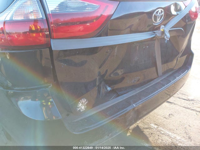 5TDZZ3DCXLS063501 Toyota Sienna L