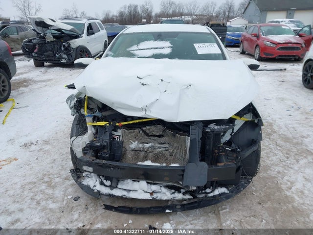 5NPD84LF3KH426336 Hyundai ELANTRA SEL