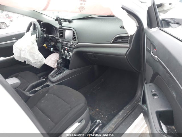 5NPD84LF3KH426336 Hyundai ELANTRA SEL