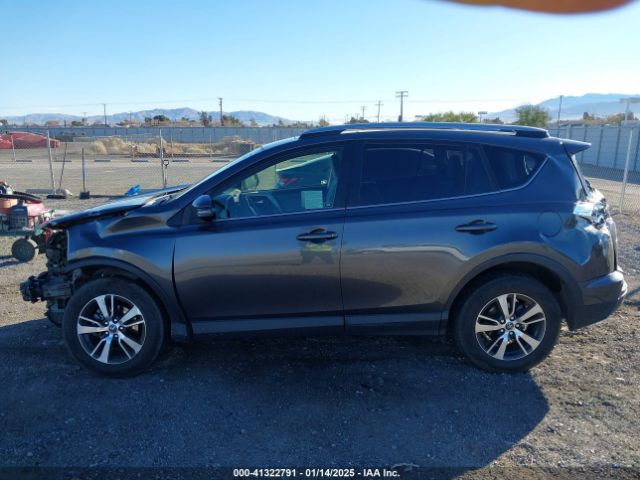 JTMWFREV9HJ702244 Toyota Rav4 Xle