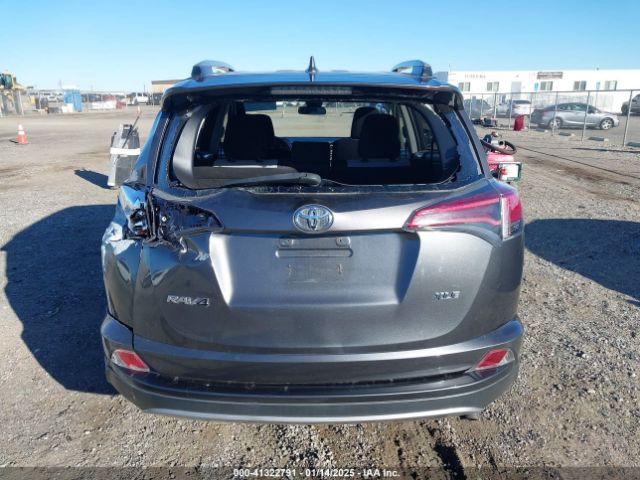 JTMWFREV9HJ702244 Toyota Rav4 Xle