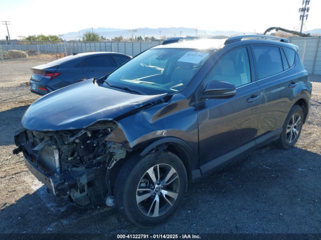 JTMWFREV9HJ702244 Toyota Rav4 Xle