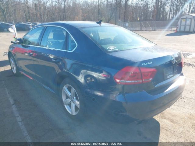 1VWAT7A39EC029920 Volkswagen Passat 1.8t Wolfsburg Edition