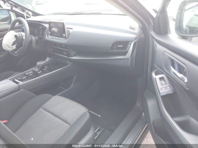 5N1BT3BBXRC709994 Nissan Rogue Sv Intelligent Awd