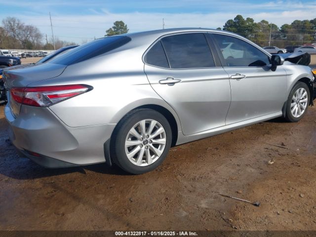 JTNB11HK8J3028609 Toyota CAMRY LE
