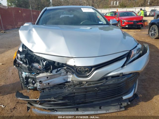 JTNB11HK8J3028609 Toyota CAMRY LE