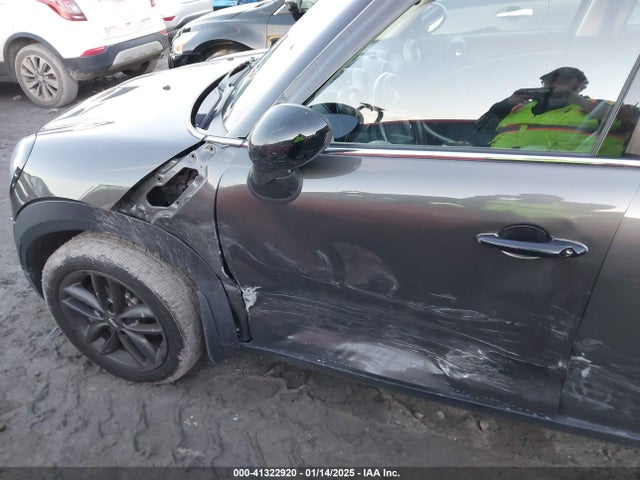 2011 MINI COOPER S COUNTRYMAN WMWZC3C5XBWL78671 Photo 5