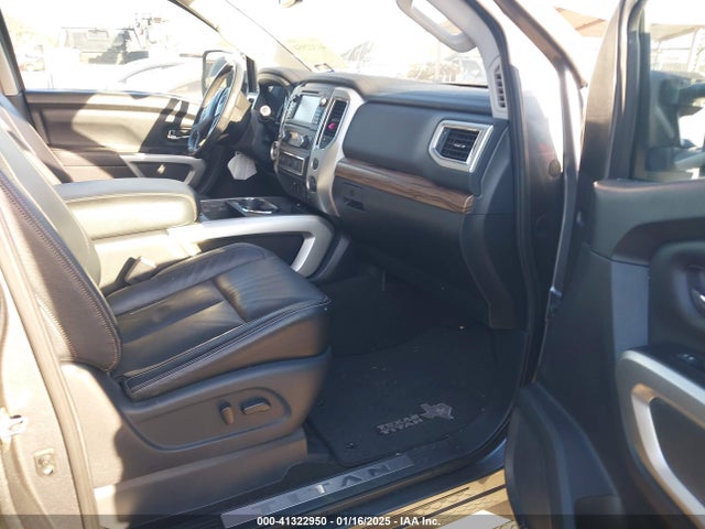 1N6AA1E64HN572012 Nissan Titan Sl