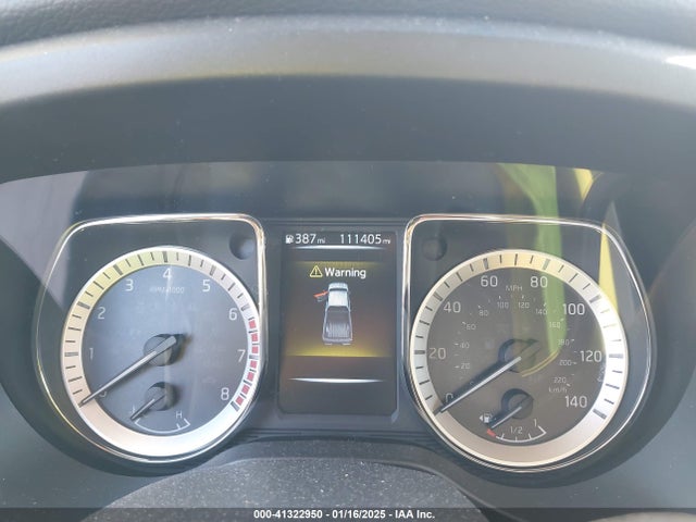1N6AA1E64HN572012 Nissan Titan Sl