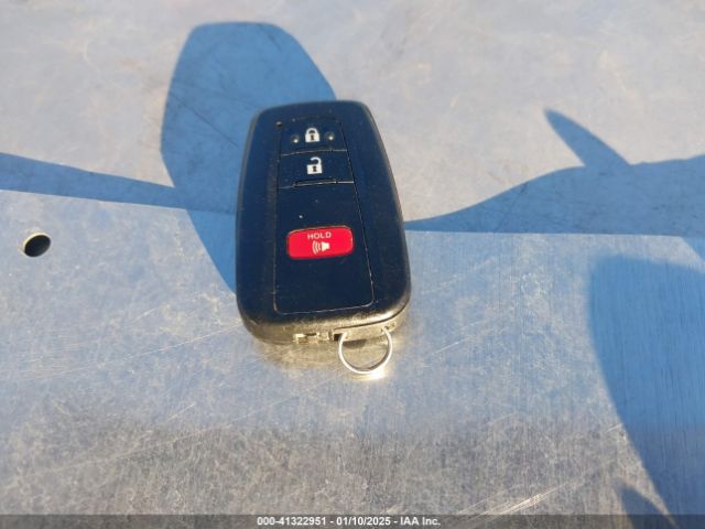 JTDKBRFU8H3562482 Toyota Prius Two
