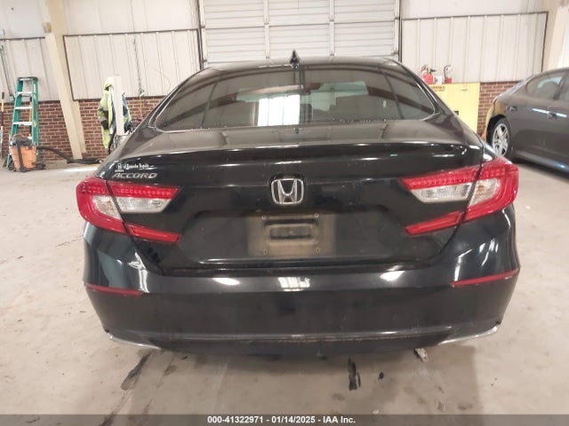 Honda ACCORD LX 2018 1HGCV1F13JA187798 Image 16