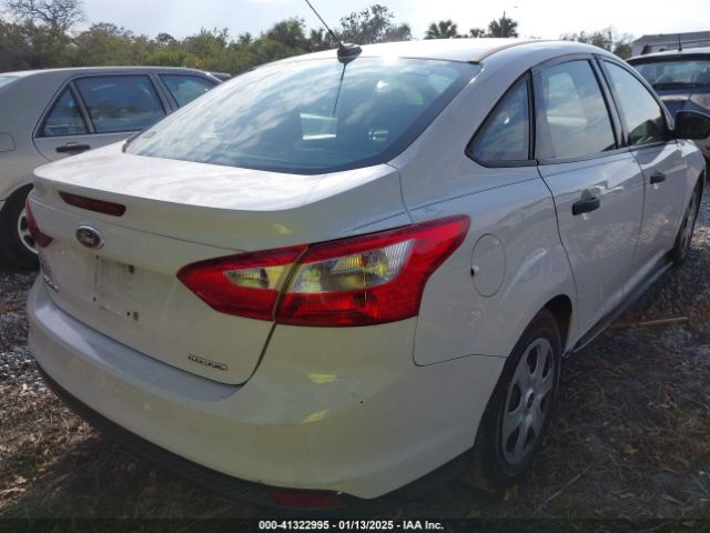 1FADP3E26EL356165 Ford FOCUS S