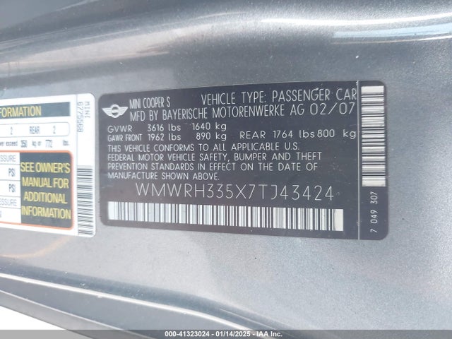 2007 MINI COOPER S WMWRH335X7TJ43424 Photo 8