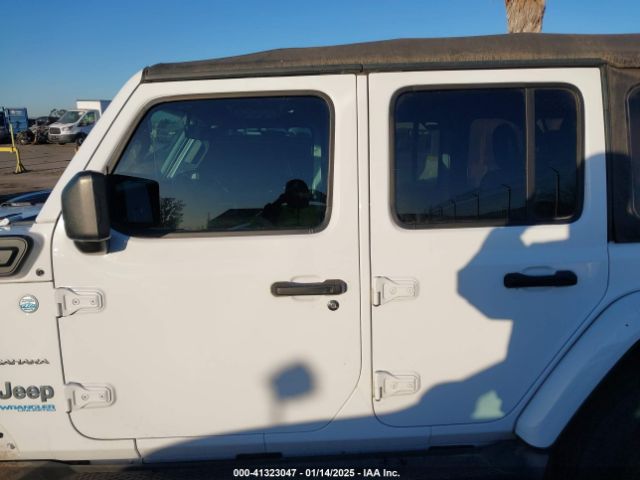 1C4JJXP64NW123986 Jeep Wrangler 4xe Unlimited Sahara 4x4