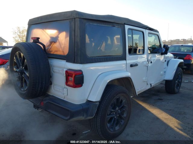 1C4JJXP64NW123986 Jeep Wrangler 4xe Unlimited Sahara 4x4