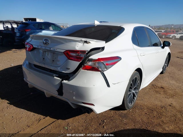 4T1B11HK4KU782585 Toyota CAMRY SE
