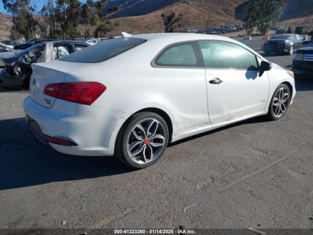 KNAFZ6A32G5657310 KIA Forte Koup Sx