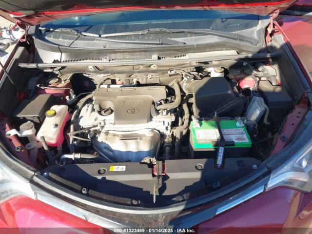 2T3WFREV2JW522692 Toyota Rav4 Adventure/xle