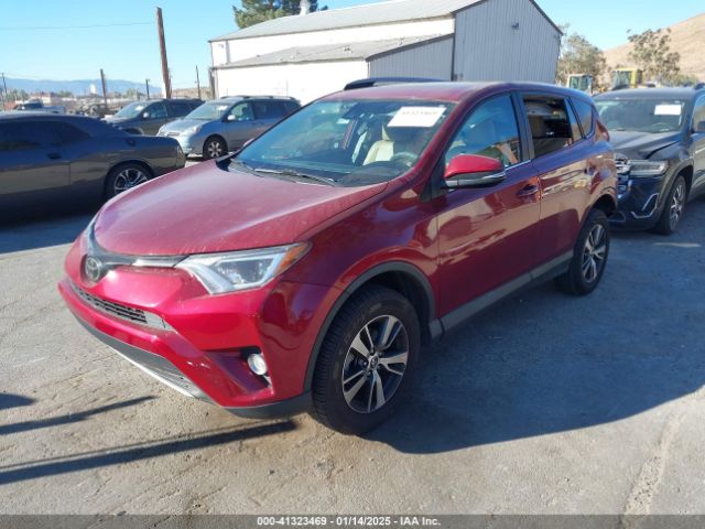 2T3WFREV2JW522692 Toyota Rav4 Adventure/xle