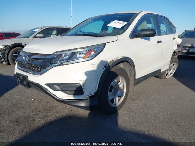 Honda CR-V LX 2015 5J6RM3H37FL010117 Image 2