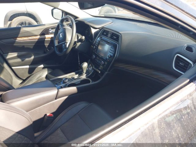 1N4AA6APXJC385699 Nissan Maxima 3.5 Platinum