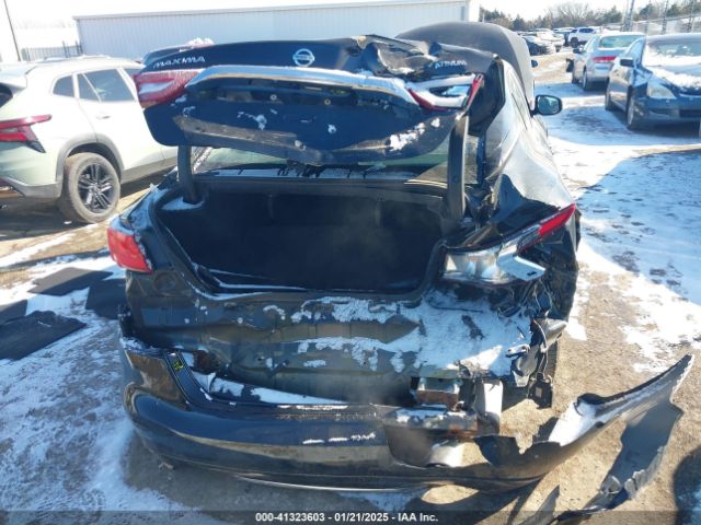 1N4AA6APXJC385699 Nissan Maxima 3.5 Platinum