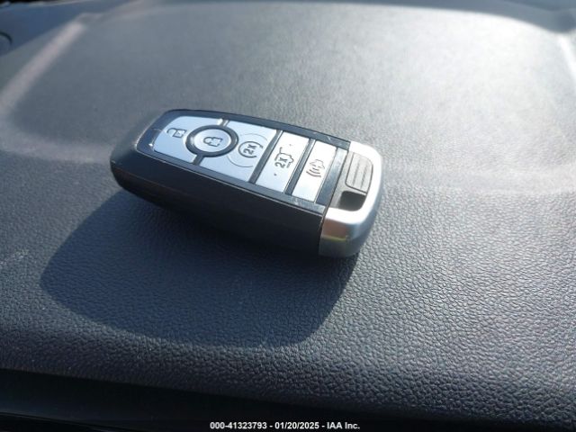1FMCU0MN8PUA08482 Ford Escape St-line