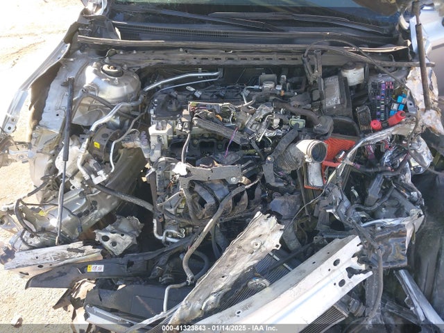 Toyota CAMRY LE 2020 4T1C11AK9LU975346 Image 10