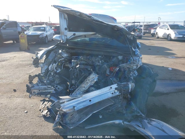 Toyota CAMRY LE 2020 4T1C11AK9LU975346 Image 11