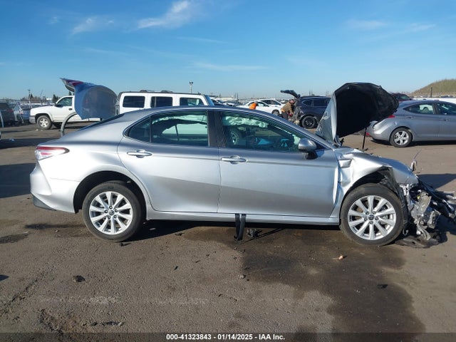 Toyota CAMRY LE 2020 4T1C11AK9LU975346 Image 12