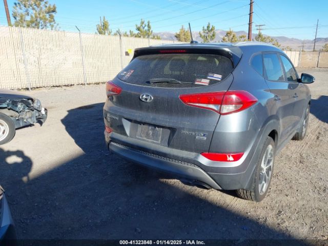 KM8J3CA22HU355572 Hyundai Tucson Sport