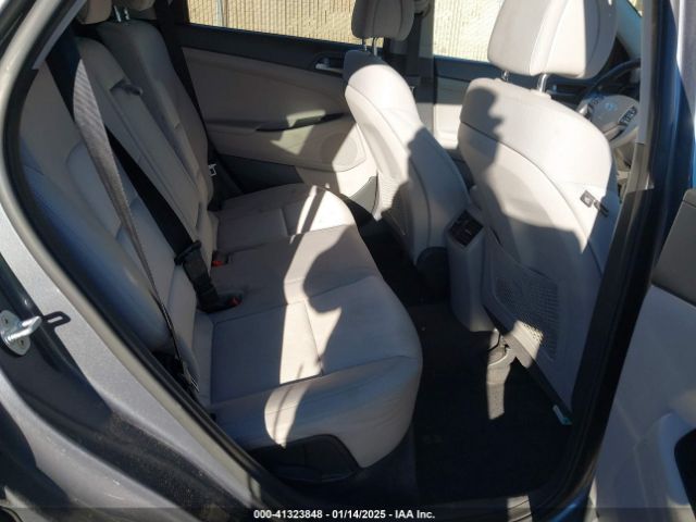 KM8J3CA22HU355572 Hyundai Tucson Sport