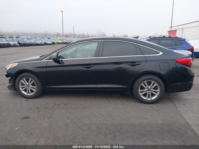 Hyundai SONATA SE 2016 5NPE24AF1GH378464 Image 15