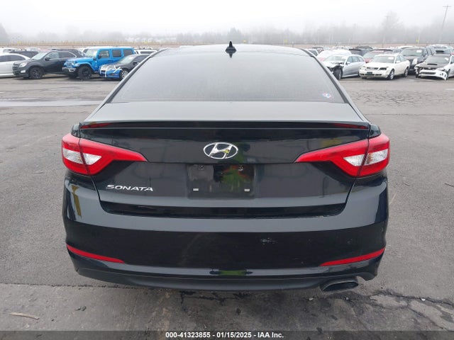 Hyundai SONATA SE 2016 5NPE24AF1GH378464 Image 17