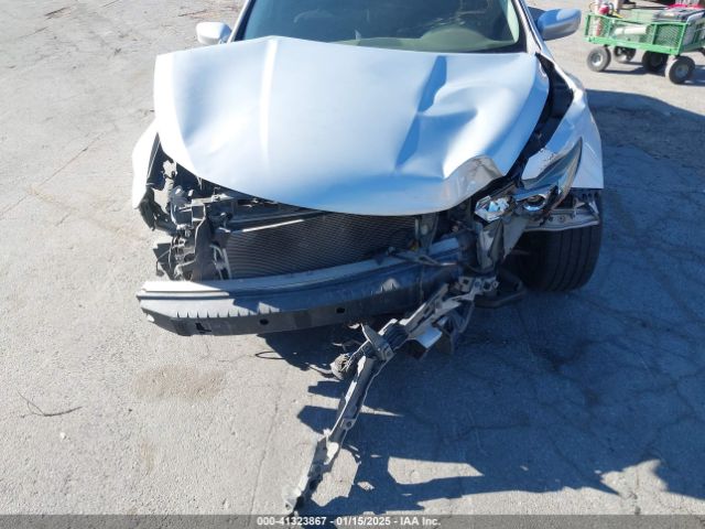 1N4AL3AP8HN337237 Nissan Altima 2.5 Sr