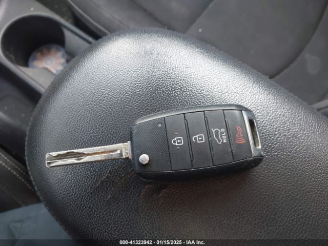 KNDJN2A20E7067794 KIA Soul