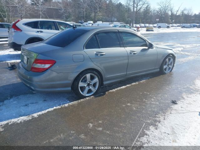2010 MERCEDES-BENZ C-CLASS WDDGF8BB5AR126500 Photo 3