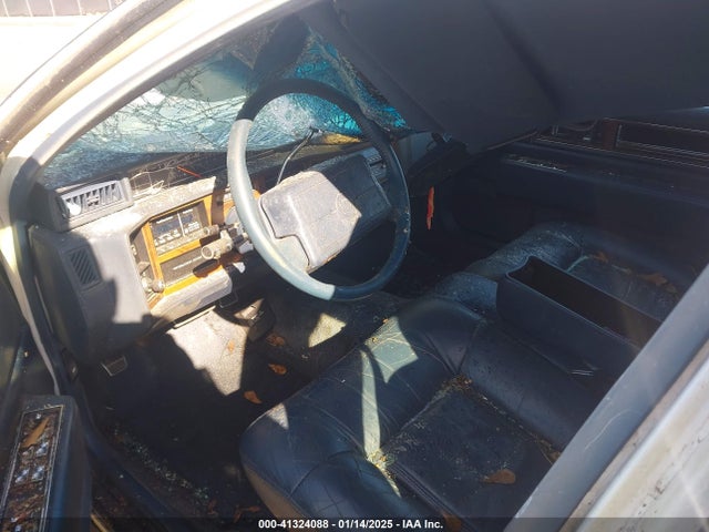1993 CADILLAC DEVILLE 1G6CD53B8P4282163 Photo 4