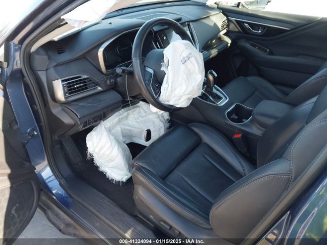 4S4BTANC8M3167120 Subaru Outback Limited
