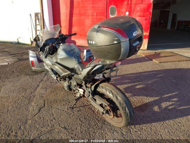 2018 KAWASAKI EX650 JKAEXEK17JDA22993 Photo 2