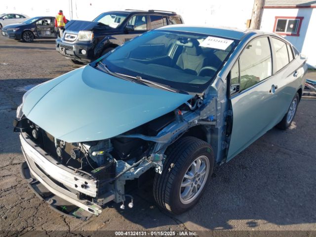 JTDKBRFU2G3021877 Toyota Prius Two