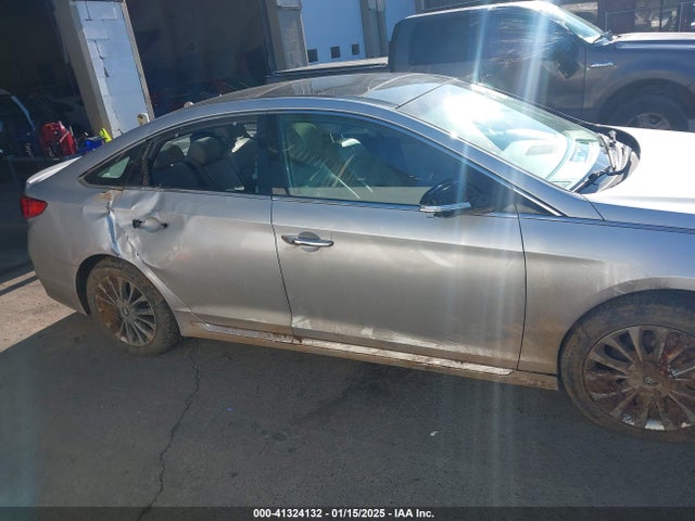 Hyundai Sonata Limited 2015 5NPE34AF5FH259344 Image 13